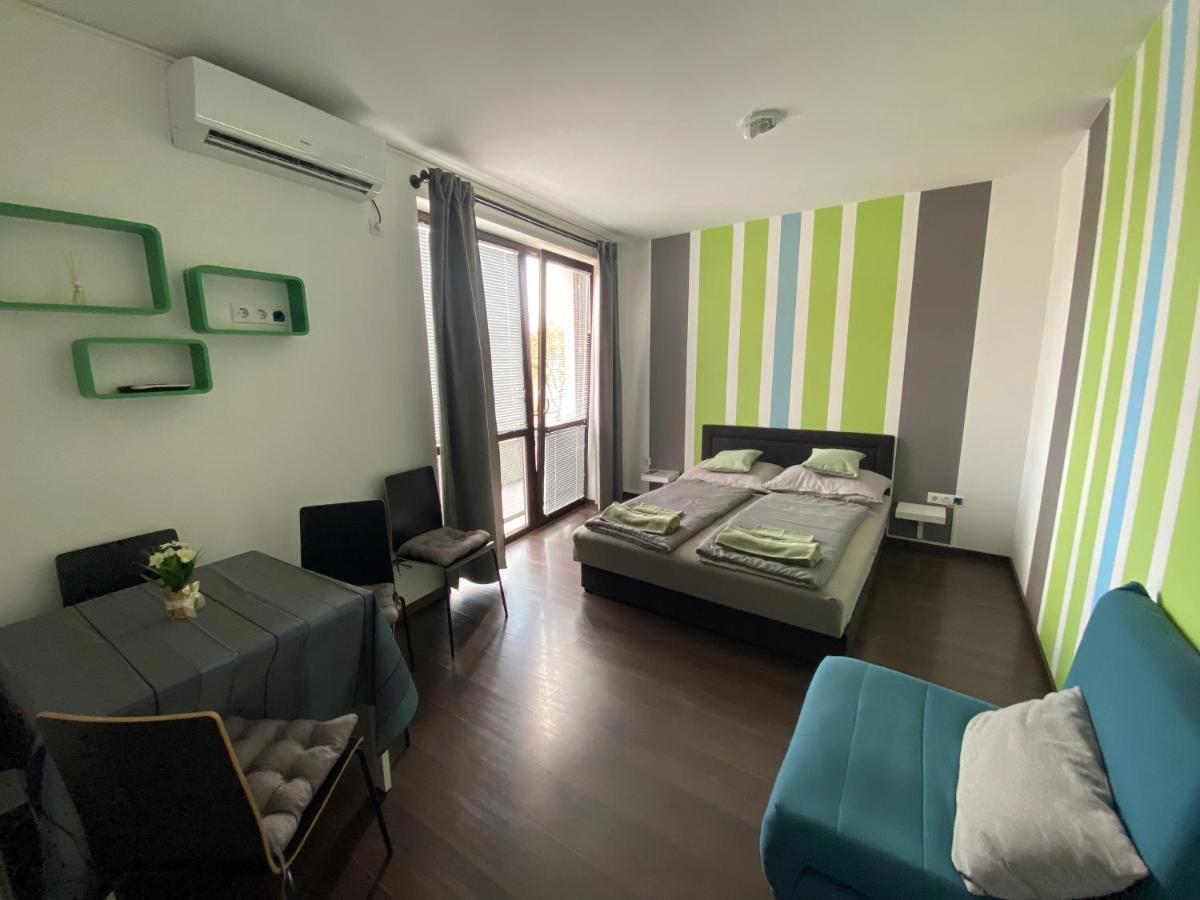 Lexi Classic Apartman Hajdúszoboszló Exteriör bild