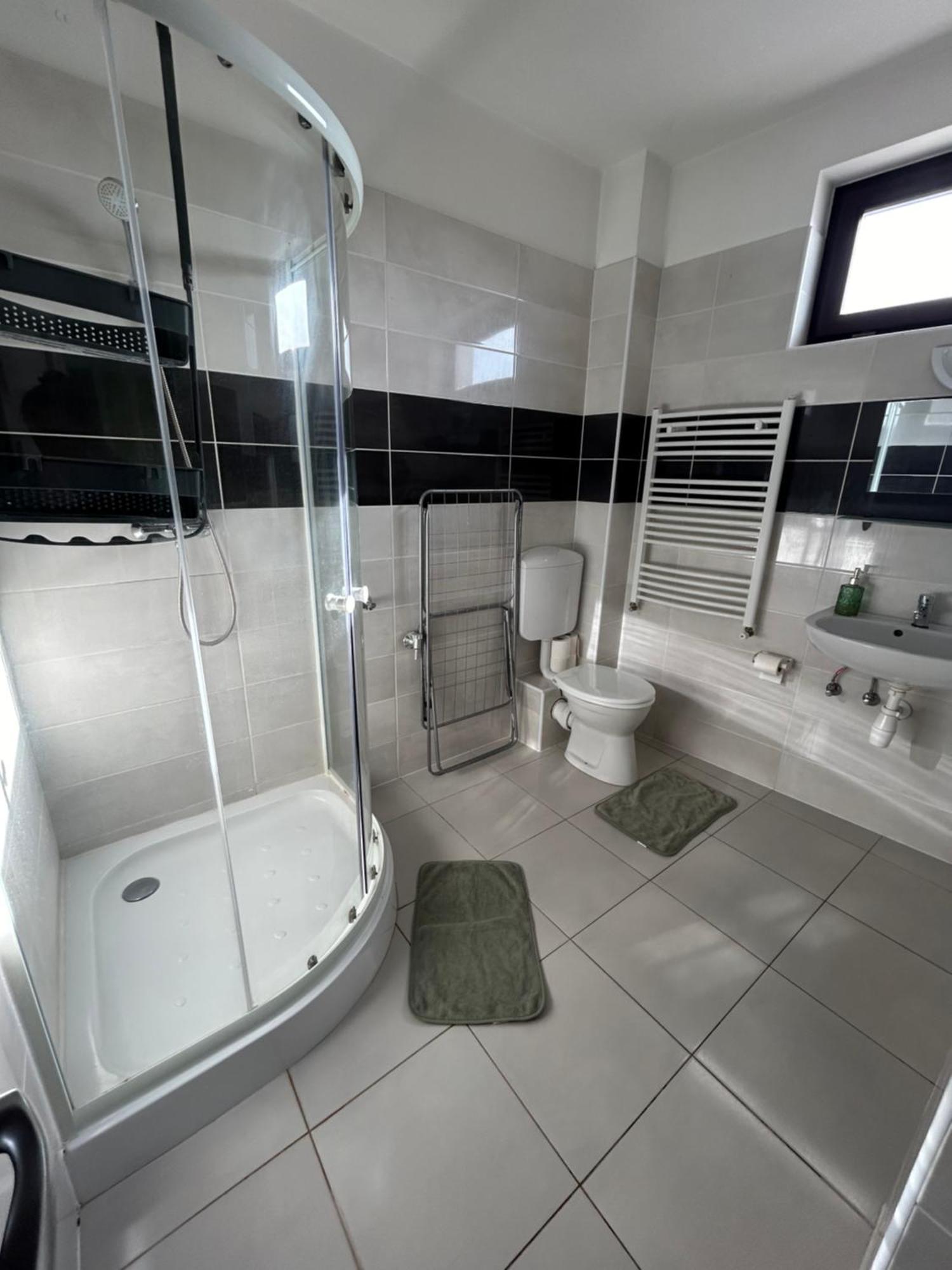 Lexi Classic Apartman Hajdúszoboszló Exteriör bild