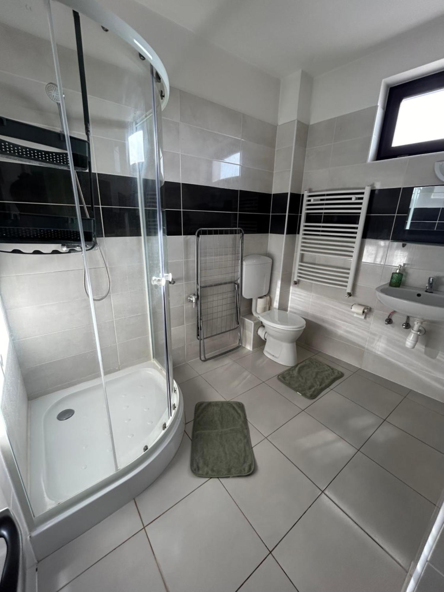 Lexi Classic Apartman Hajdúszoboszló Exteriör bild
